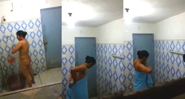 Desi Bhabhi Bathing Capture Watch