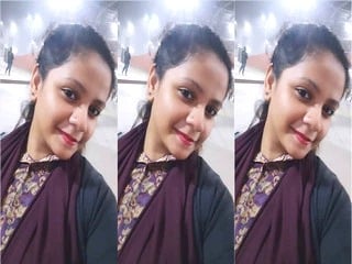 Sexy Desi Girl Fucking in DOggy Style Watch