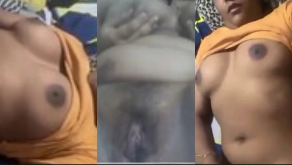DESI TAMIL HORNY GIRL SQUEEZING BIG BOOBS Watch Video